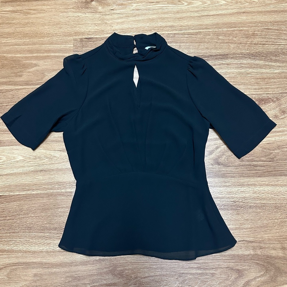 Naked Zebra - Women’s Keyhole Detail Black Peplum Blouse - Size S